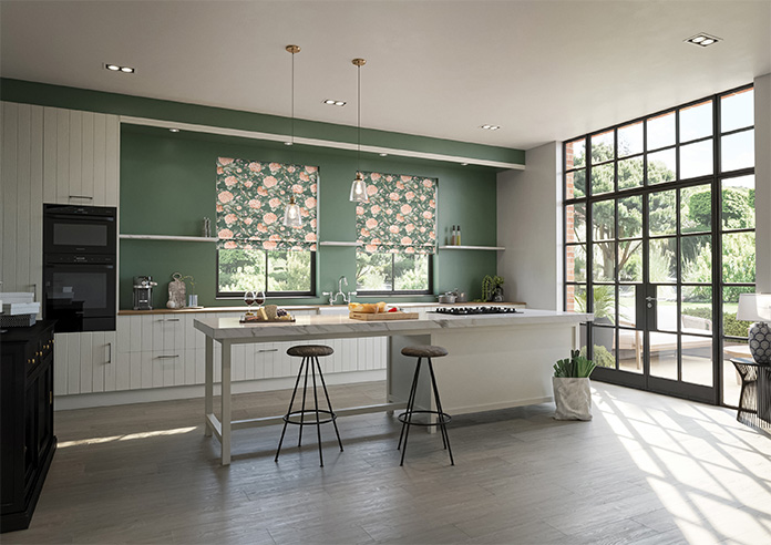 Bouquet Velvet, Springwood - Roman Blind - Image 6